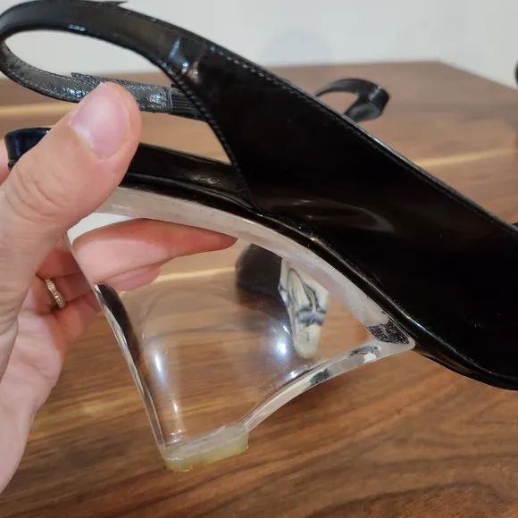 Stuart Weitzman Slingback Patent Leather Lucite Wedge Shoes Size 9