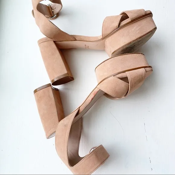 STUART WEITZMAN  Suede Platform Sandals