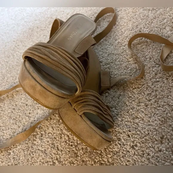 Stuart Weitzman Tan suede wedge heel sandals size 7.5 festival chic boho coastal