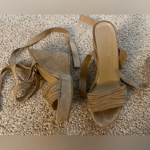 Stuart Weitzman Tan suede wedge heel sandals size 7.5 festival chic boho coastal