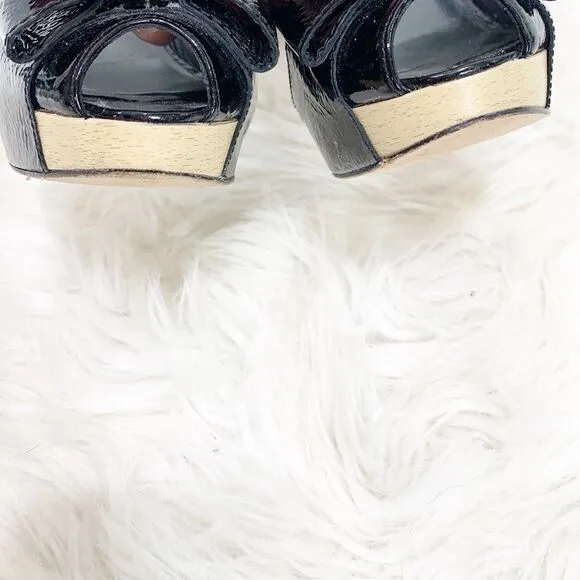 Stuart Weitzman Black Patent Leather Platform Heel