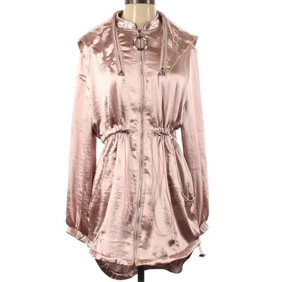 💥STUNNING💥Londunn x Missguided Pink Metallic Jacket Dress