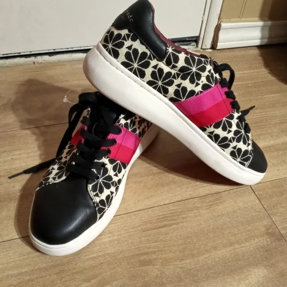 Stylish Black and Pink Women's Sneakers