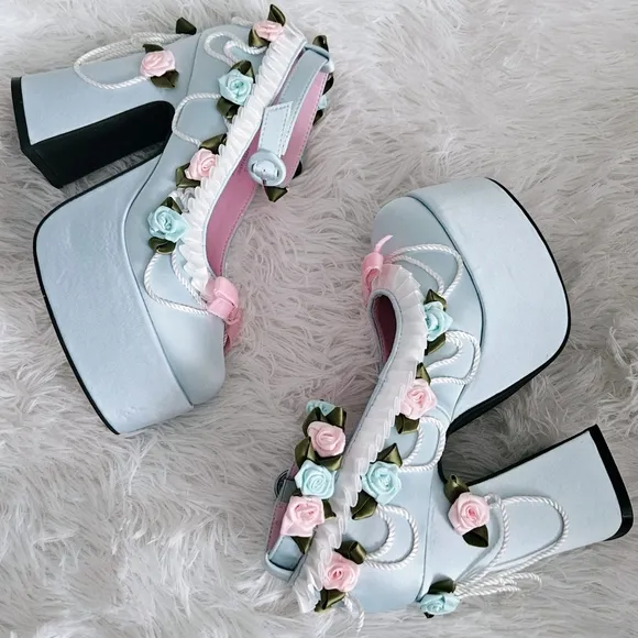 Sugar Thrillz: Distinguished Delight Platform Mary Jane Heels, Sz 8, BNIB