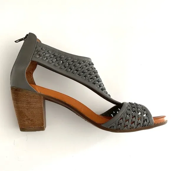Sundance Gray Woven Leather Sandals US 9-9.5 Boho Chic Coastal