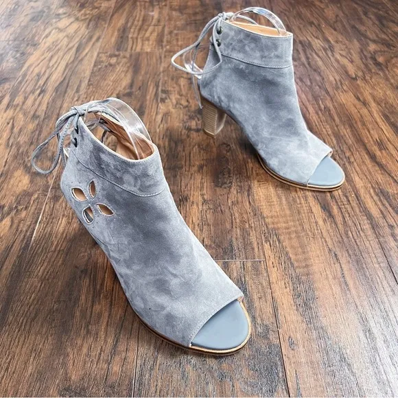 Sundance • Stormy Sandals open toe ankle booties heel grey suede leather boho