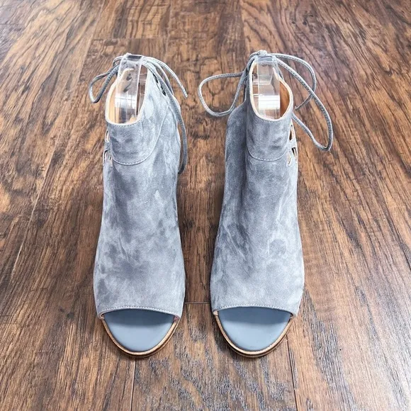 Sundance • Stormy Sandals open toe ankle booties heel grey suede leather boho