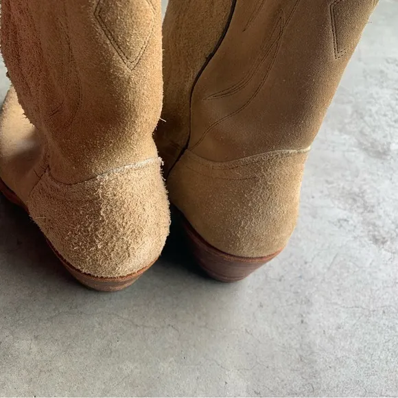 Tan Suede FRYE ‘80s Authentic Boots M 9.5