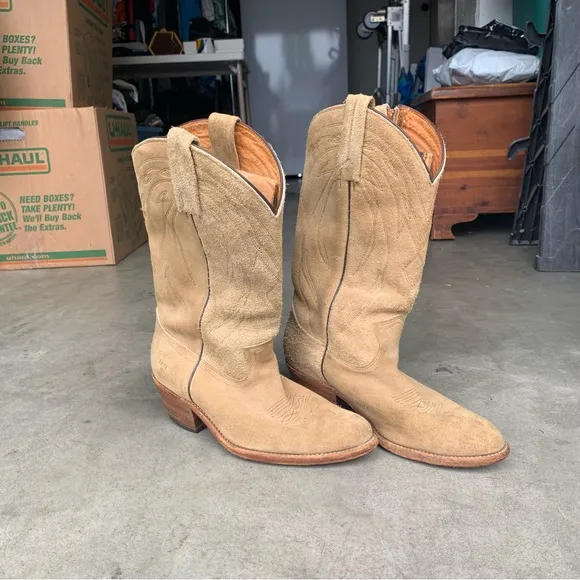 Tan Suede FRYE ‘80s Authentic Boots M 9.5