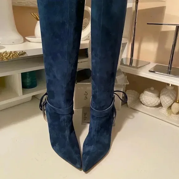 Tania Spinelli Italian Navy blue tall suede boots with chic style