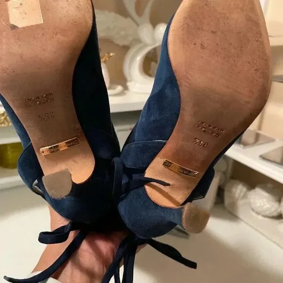 Tania Spinelli Italian Navy blue tall suede boots with chic style