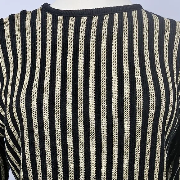 Tapestry gold metallic and black sweater size 3x