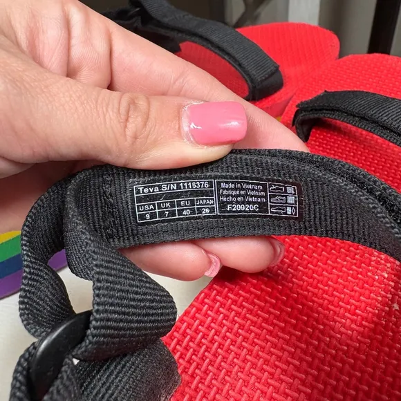 Teva Flatform Universal Rainbow Pride Platform Sandals, Size 9, Rainbow‎