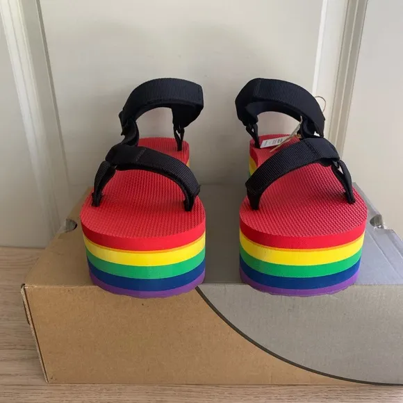 Teva Rainbow  “Pride” Platform Sandal Shoes - Women 6