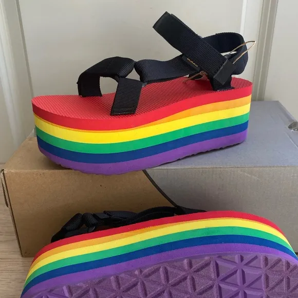 Teva Rainbow  “Pride” Platform Sandal Shoes - Women 6