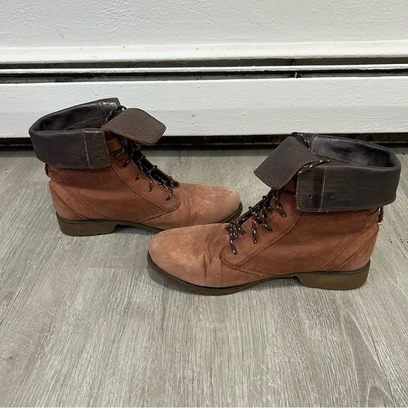 Teva Women's Delavina Lace Up Leather Combat Boot Size 8