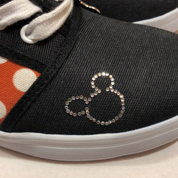 The Bradford Exchange Minnie /Micky Retro Sneakers