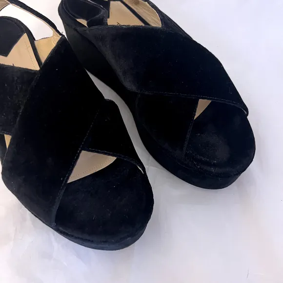 THEORY Women's Sandals Black Velvet Platform Buckle Back Size 8 / 38.5