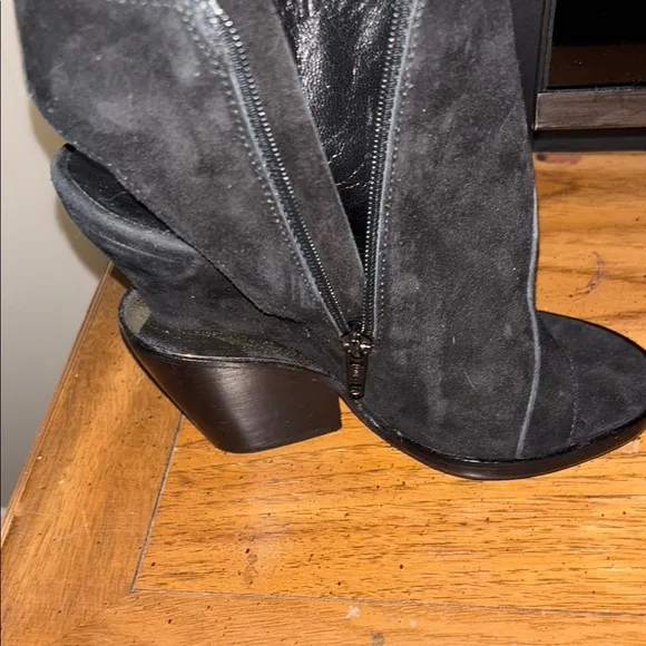 Theyskens theory Black Suede Women's Wedge size 7