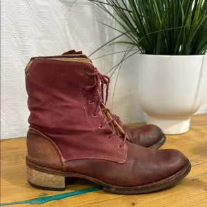 Timberland moto Vintage Red Leather Lace-Up Boots
