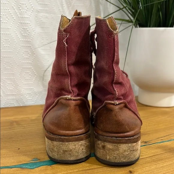 Timberland moto Vintage Red Leather Lace-Up Boots