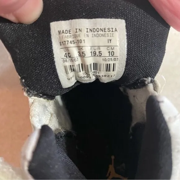 Toddler Boys Baby Nike Air Jordan shoes Taxi Fusion Black white retro size 4C