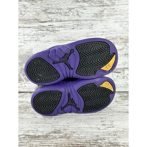 Toddler Nike Air Jordan 12 Retro 'Field Purple' Black/Purple Sneakers Sz 8C