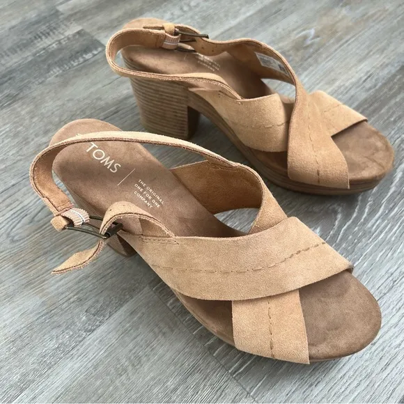 Tom’s criss cross chunky platform heels