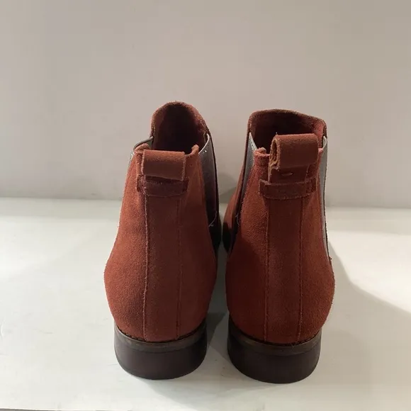 Toms Women's Burgundy Ella Suede Leather Pull On Ankle Chelsea Boots Size 10