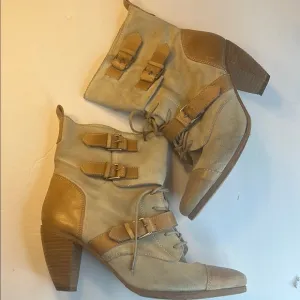 Top shop Women's Distressed Boots in Tan and Cream size 41