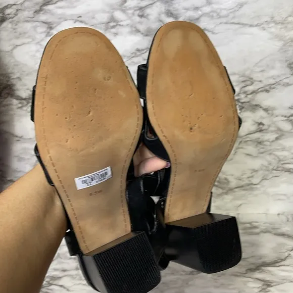 Torrid Black leather sandals plus size Black platform size 8.5W