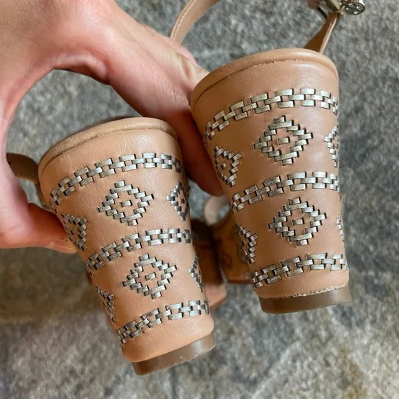 Tory Burch Aztec Woven Leather Buckle Platform Wedge Sandals 7