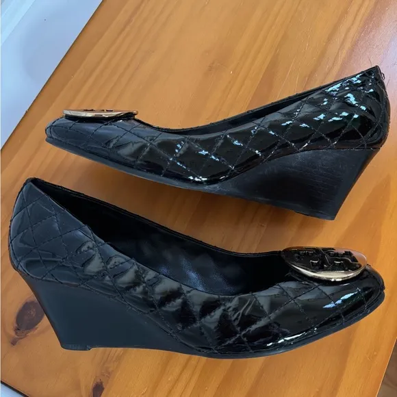 Tory Burch Black Quilted Leather Flats