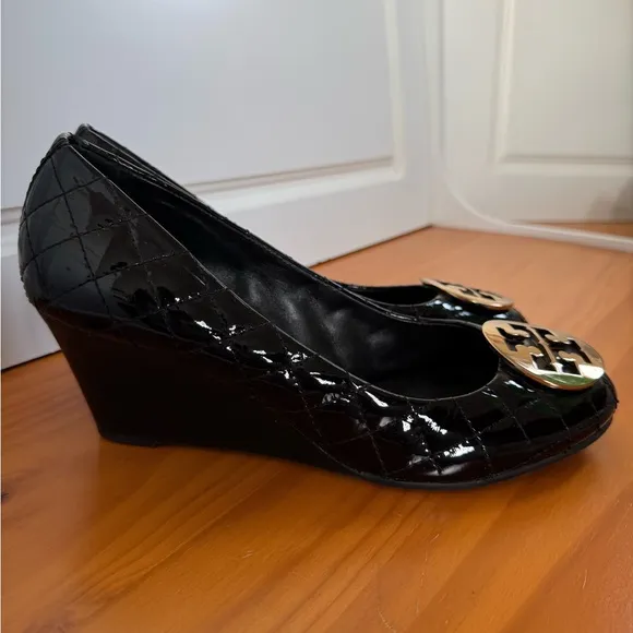 Tory Burch Black Quilted Leather Flats