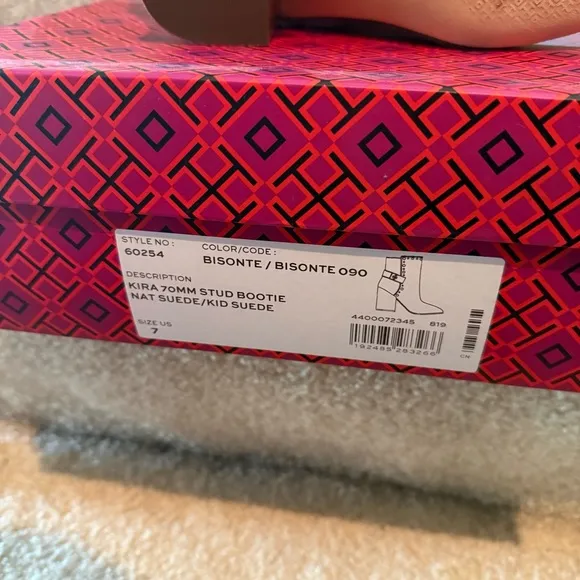 Tory Burch Kira Studded Bisonte Suede Ankle Bootssize 7