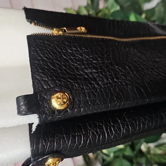 Tory Burch NWOB Black Dabney Croc Textured  Pebbled Embossed Knee-High B…