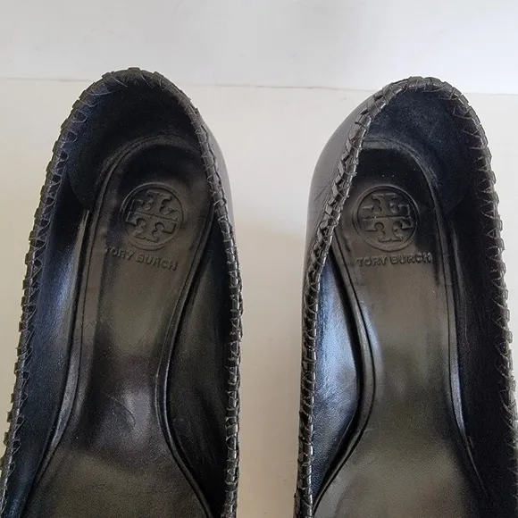 Tory Burch Womens 8 Black Leather Whipstitch Low Profile Wedge Shoes