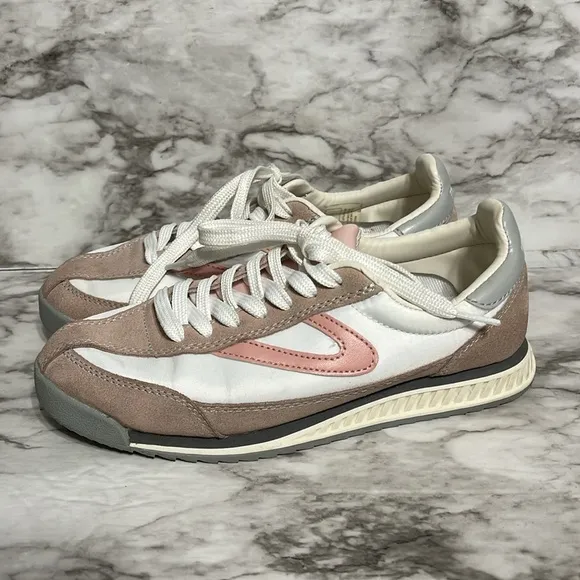 Tretorn Size 8 M RAWLINS Blush Sneakers Women's Shoes White and Pink Sneakers