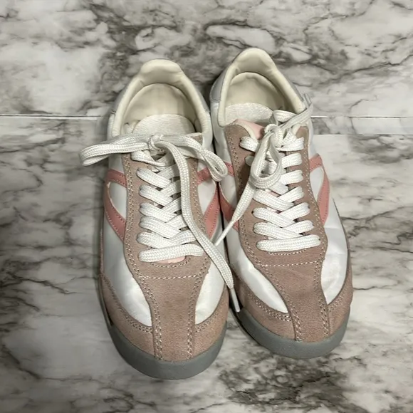Tretorn Size 8 M RAWLINS Blush Sneakers Women's Shoes White and Pink Sneakers