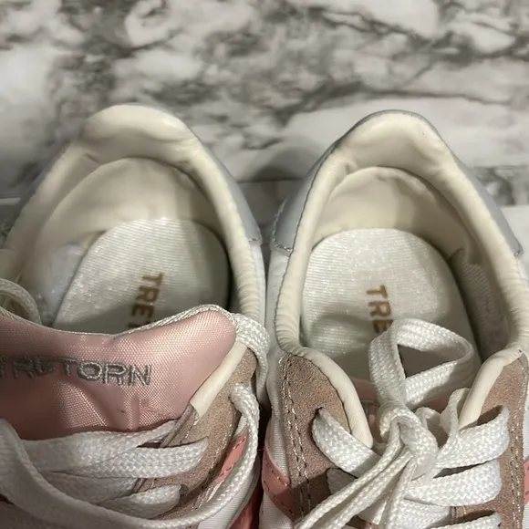 Tretorn Size 8 M RAWLINS Blush Sneakers Women's Shoes White and Pink Sneakers