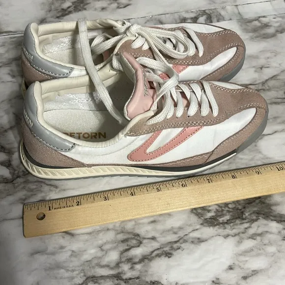 Tretorn Size 8 M RAWLINS Blush Sneakers Women's Shoes White and Pink Sneakers