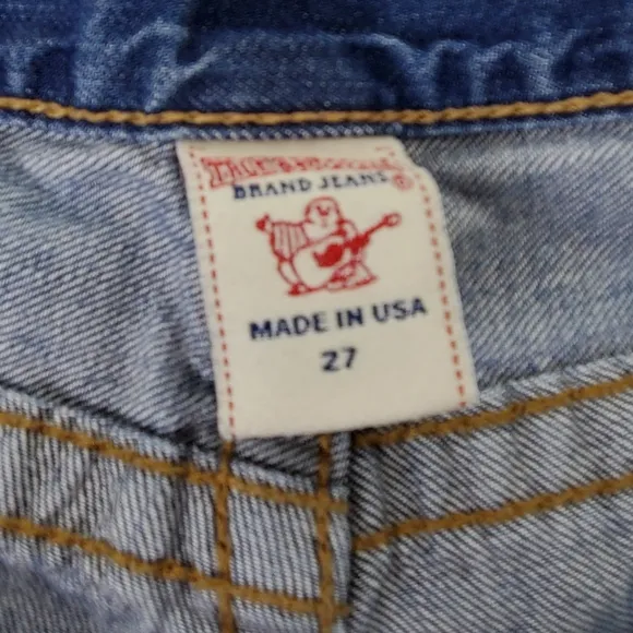 True Religion button fly factory distressed raw hem bermuda shorts size 27