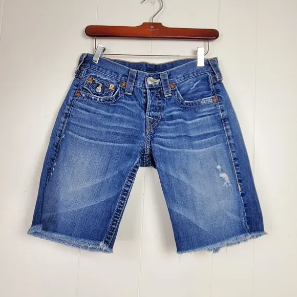 True Religion button fly factory distressed raw hem bermuda shorts size 27