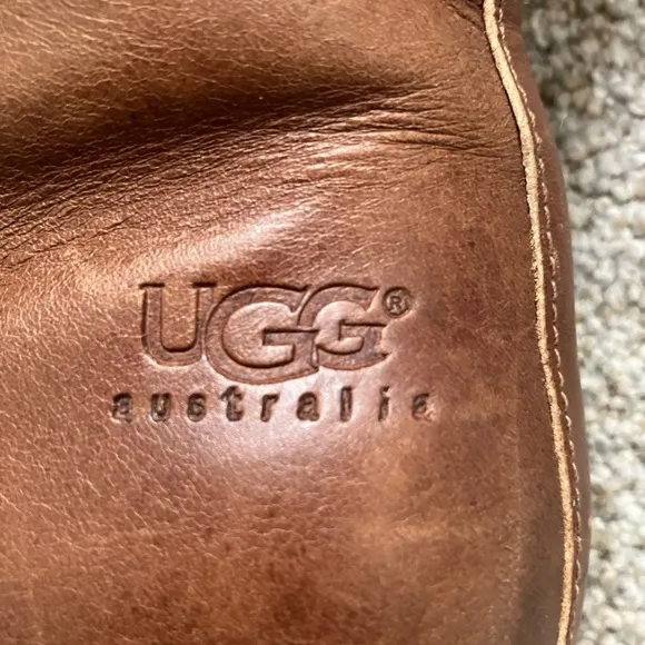 UGG Australia Lynnea brown leather boot sheepskin lined heels versatile chic 7