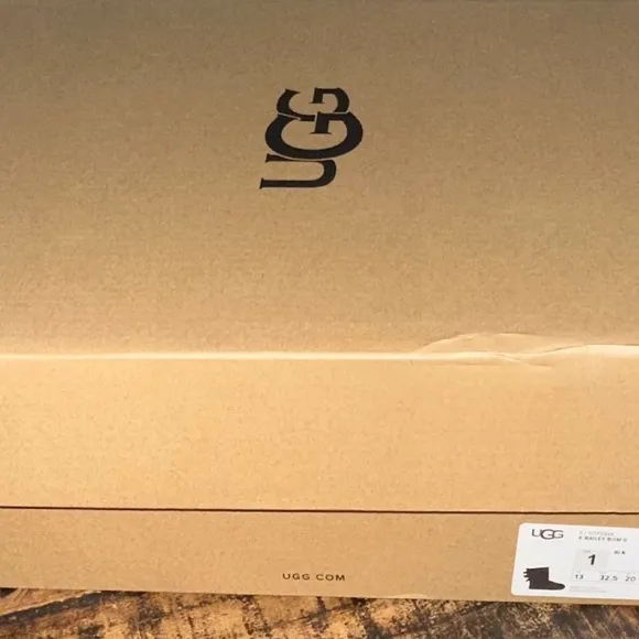 UGG Bailey Bow Boots (Youth)