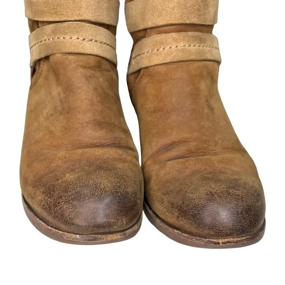 UGG Darcy Australian Riding Buckle Boots w/ zipperFull Grain Distressed Leather