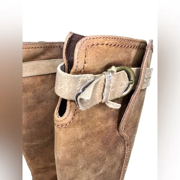 UGG Darcy Australian Riding Buckle Boots w/ zipperFull Grain Distressed Leather