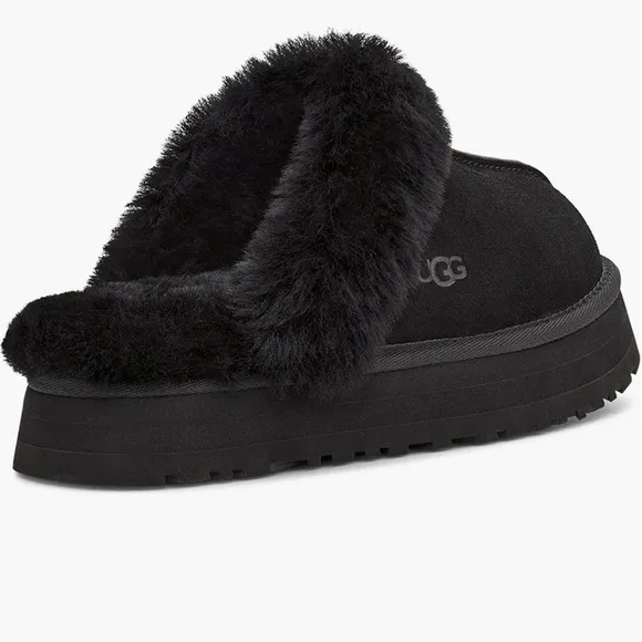 UGG Disquette Slipper!