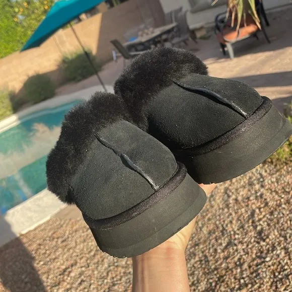 UGG Disquette Slipper!