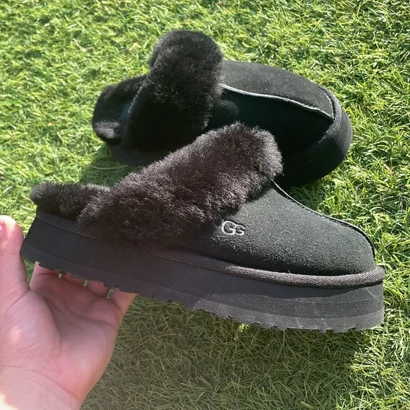 UGG Disquette Slipper!